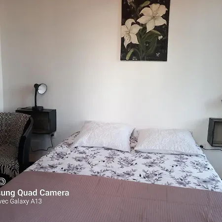 Babe Apartment